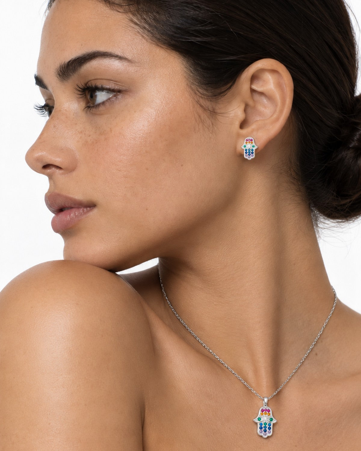 Aretes Mano de Fátima Arcoíris – modelo
