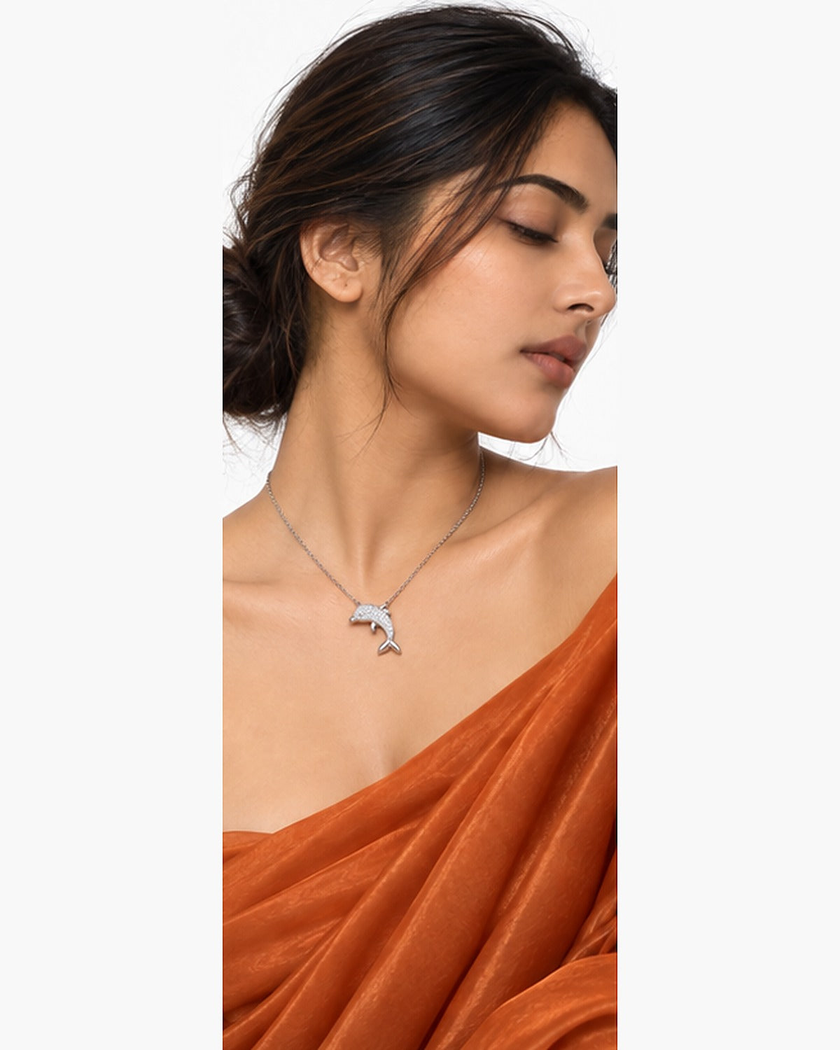 Cadena Delfín Brillante – modelo