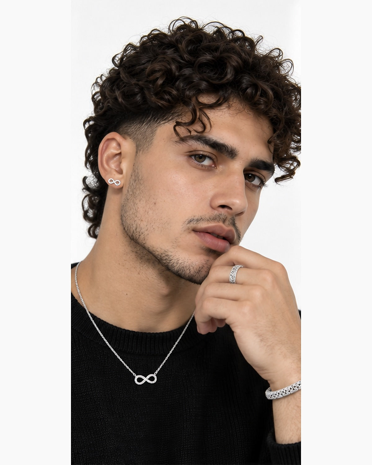 Cadena Infinito – modelo