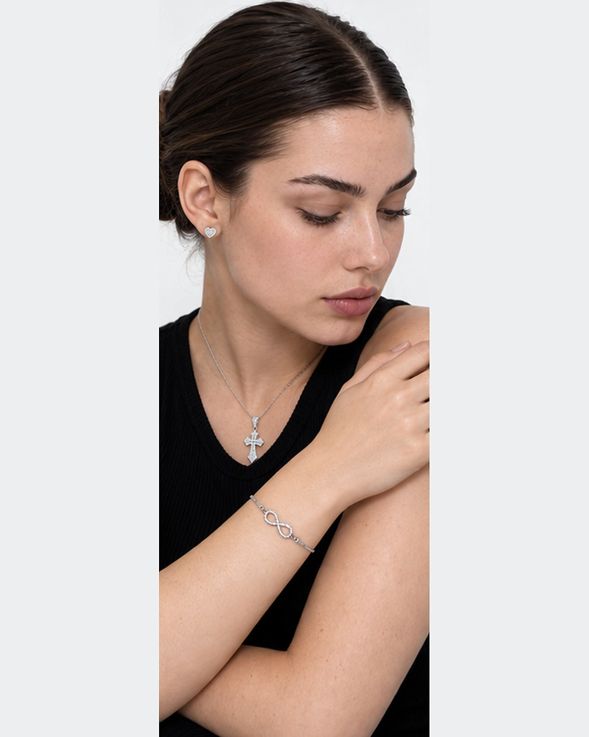Dije Cruz Mini – modelo